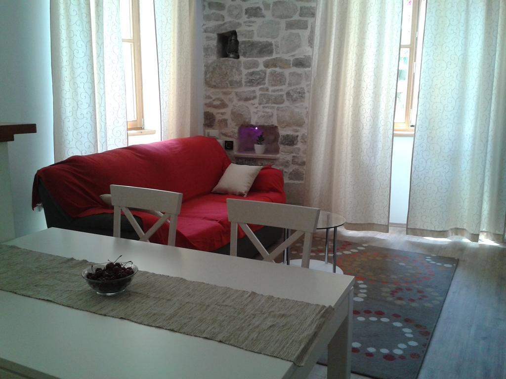 Old Town Apartment Mila Split Ruang foto